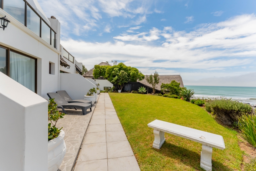 10 Bedroom Property for Sale in St Francis Bay Village Eastern Cape